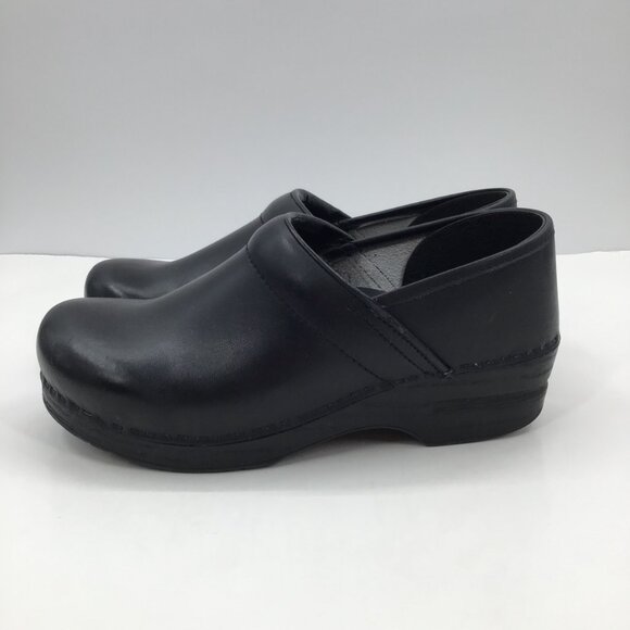 Women's 40 Black Leather Dansko Clogs Nursing Professional Minimalist 9.5-10 - Picture 7 of 11